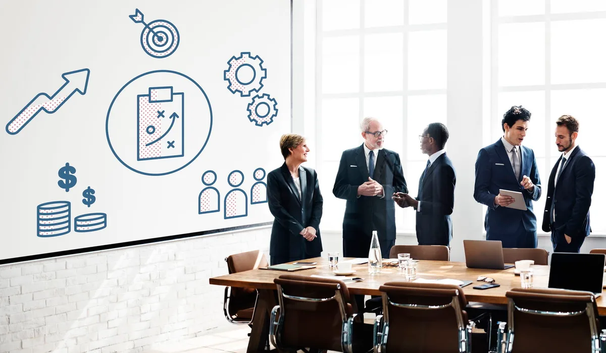 10 Cross-Functional Leadership Skills Every Manager Needs